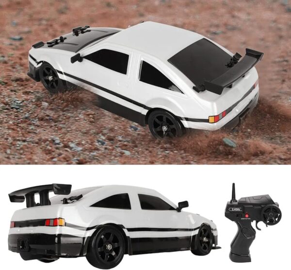 Racing 1:24 R/C drift racing